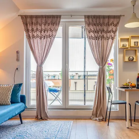 Lejlighed Charming With Parking - 5min To The Burgas City